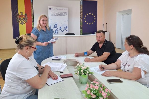 un-nou-pas-pentru-sprijinirea-parintilor-tineri-din-mediul-rural-4FD21BE03-492A-74E5-A29A-725BCBA73384.jpg